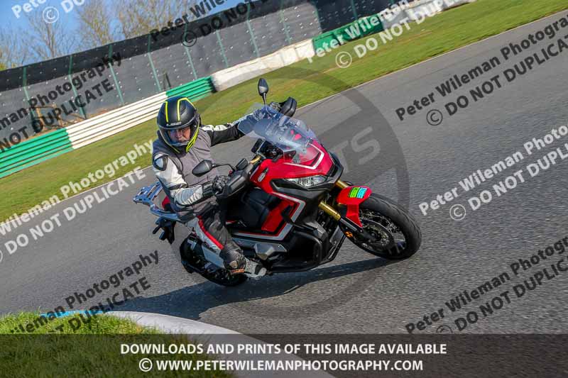 PJM Wedding Photography;enduro digital images;event digital images;eventdigitalimages;mallory park;mallory park photographs;mallory park trackday;mallory park trackday photographs;no limits trackdays;peter wileman photography;racing digital images;trackday digital images;trackday photos